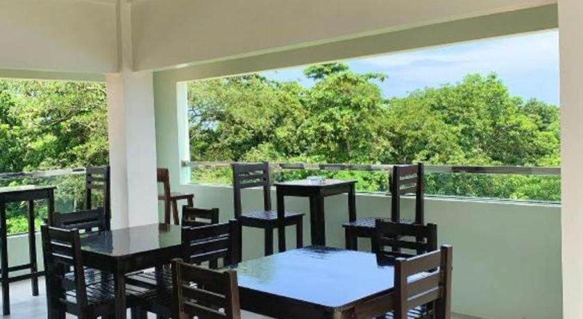 Jm Backpackers Hometel Guimaras Eksteriør bilde